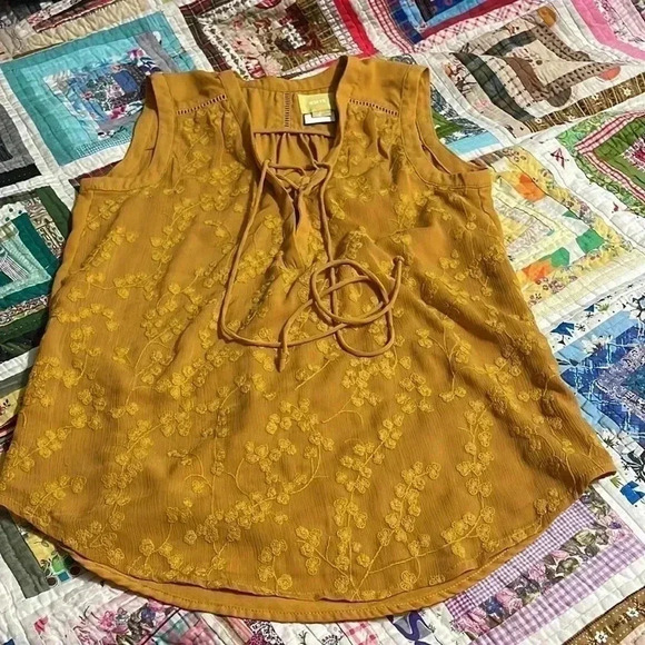 Anthropologie Maeve Mustard Embroidered Tank Top - Picture 3 of 7
